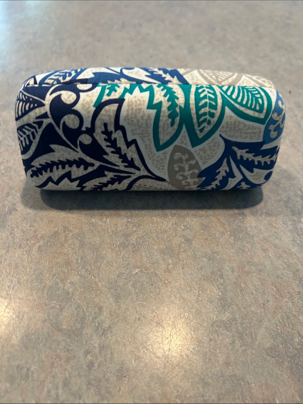 Vera Bradley Floral Pattern Blue and Gray Decorative Eyeglass hard Case - Picture 3 of 3